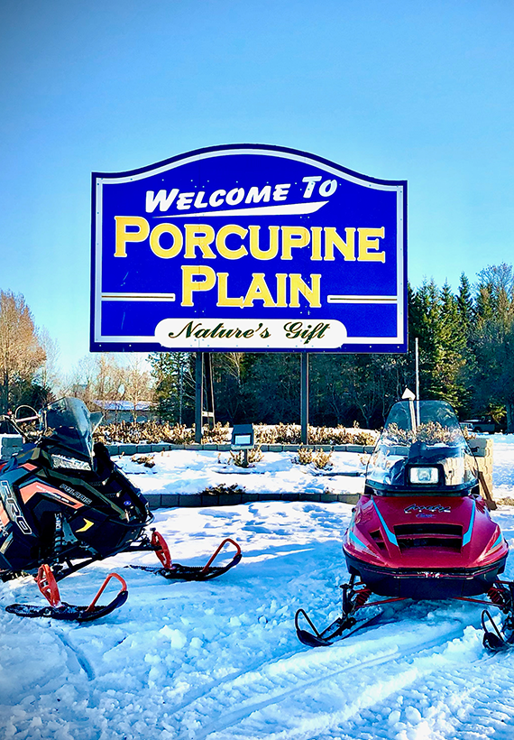 1000 Miles of Snow_Hero_Img_570x820px_02